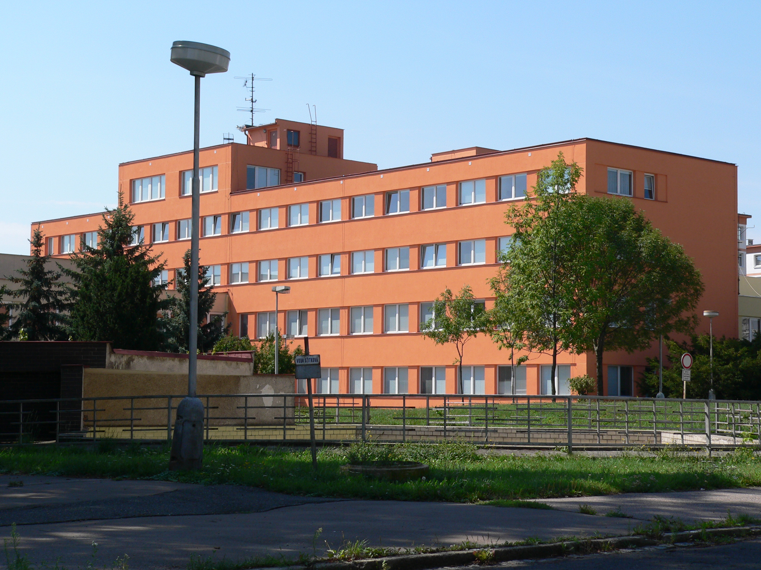 Zateplení hlavní budovy a křídla C – Výzkumný ústav