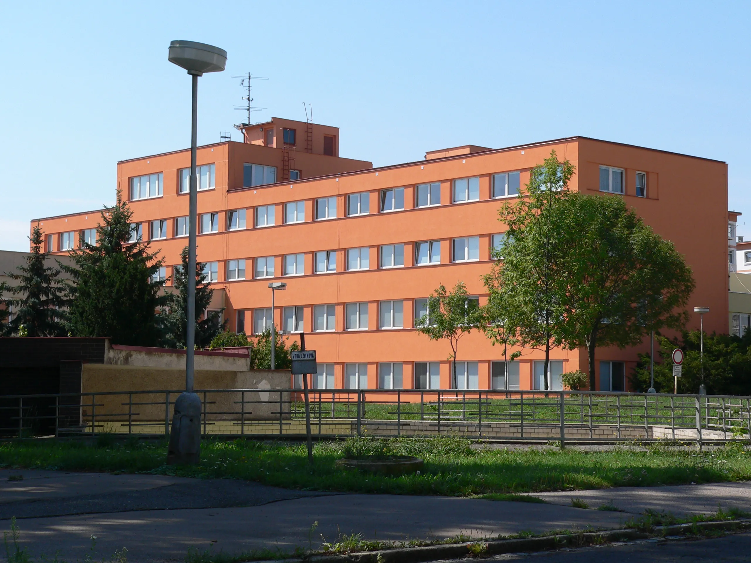 Zateplení hlavní budovy a křídla C – Výzkumný ústav